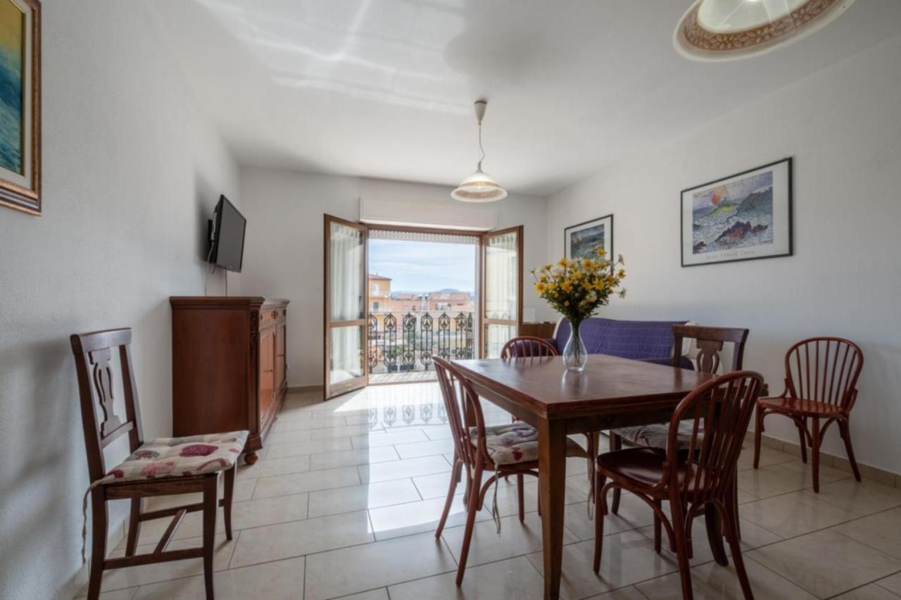 Dimoras Ampio Appartamento Centrocitta Olbia Exteriör bild
